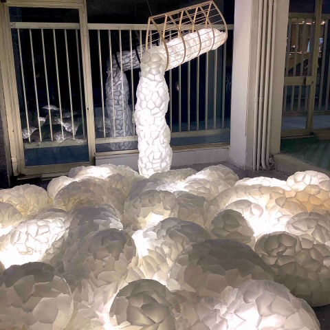 Η Αγγελική Λόη κάτι θέλει να σε ρωτήσει: «Can you love me?»