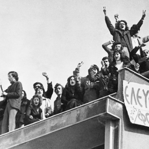 48η Επέτειος του Πολυτεχνείου: Aγωνίστριες θυμούνται τη βραδιά της 17ης Νοεμβρίου