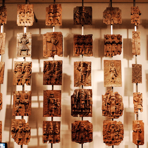 Η Γαλλία επέστρεψε τα Χάλκινα 16ου και 17ου αιώνα του Μπενίν 