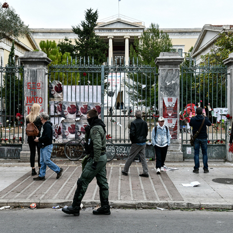 Οι πορτιέρηδες του Πολυτεχνείου