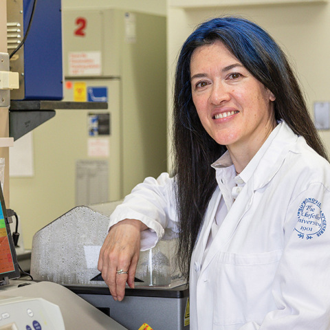 Θεοδώρα Χατζηιωάννου