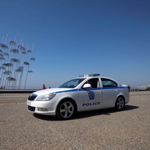 Θεσσαλονίκη: Ανήλικοι έκλεψαν μηχανή και πήγαν στην Πτολεμαΐδα για να διαρρήξουν οικίες	