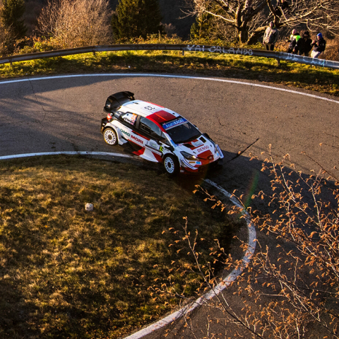 WRC - Rally Monza: μισό δευτερόλεπτο χωρίζει Ogier και Evans