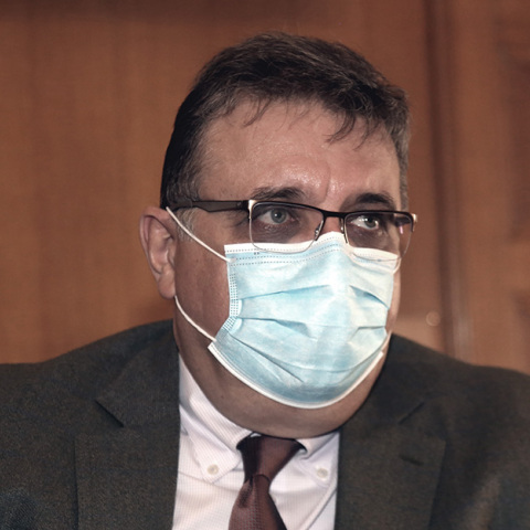 Κορωνοϊός: Η πρόταση Εξαδάκτυλου δεν άνοιξε δημόσιο διάλογο