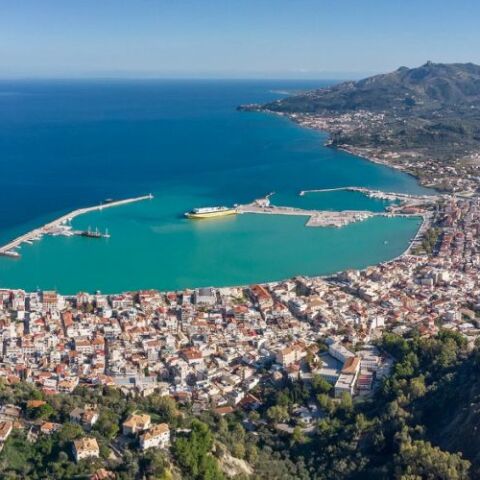 Ζάκυνθος: 14 ιερείς αρνήθηκαν να εμβολιαστούν και τέθηκαν σε αργία