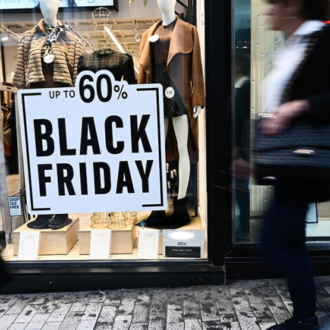 To Black Friday 2021 είναι στις 26 Νοεμβρίου και οι προσφορές στα καταστήματα έχουν ξεκινήσει (ΦΩΤΟ ΑΡΧΕΙΟΥ)