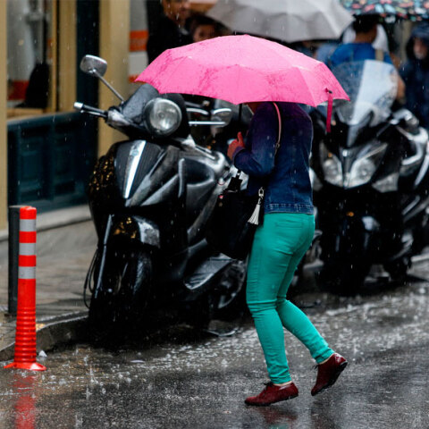 Βροχές έχει ο καιρός αύριο Δευτέρα 22 Νοεμβρίου 2021, σύμφωνα με την πρόγνωση