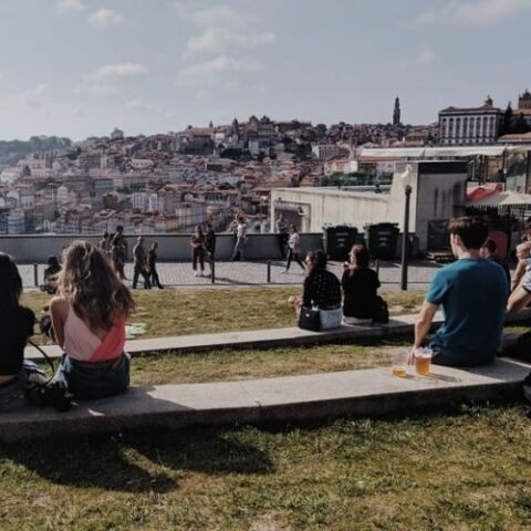 Η Πορτογαλία θέλει να επιταχύνει την εκστρατεία εμβολιασμού με αναμνηστικές δόσεις