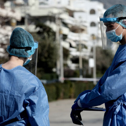 Αλλαγές στην έκθεση του ΕΟΔΥ για τα κρούσματα κορωνοϊού, τους θανάτους και τους εμβολιασμένους από την ερχόμενη εβδομάδα (ΦΩΤΟ ΑΡΧΕΙΟΥ)