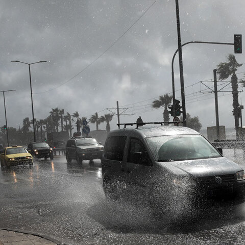 Βροχή στην Αθήνα (ΦΩΤΟ ΑΡΧΕΙΟΥ)