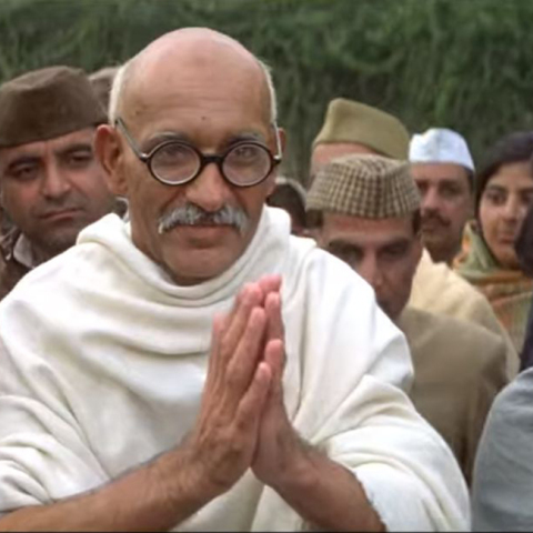 Τι Να Δω Σήμερα: "Gandhi" του Ρίτσαρντ Ατένμπορο