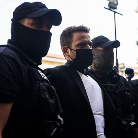 Γλυκά Νερά: Αλλάζει το επώνυμο της μικρής Λυδίας – Πώς αντέδρασε ο Μπάμπης Αναγνωστόπουλος