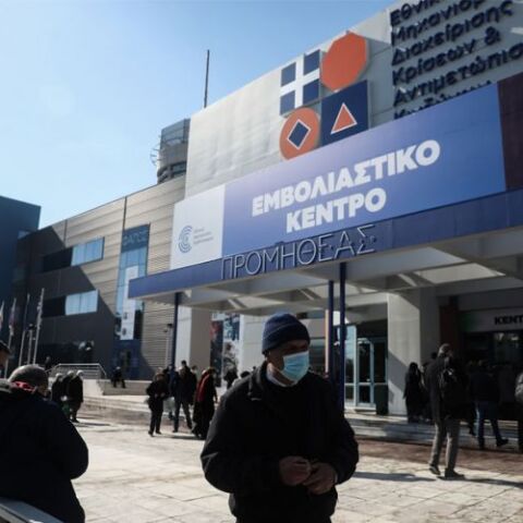 Μ. Θεμιστοκλέους: Εμβολιασμένο το 67,3% του γενικού πληθυσμού – Τα επόμενα 24ωρα η απόφαση για επίσπευση τρίτης δόσης