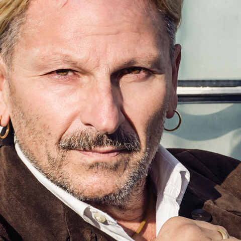 Μιχαήλ Μαρμαρινός: Ο καλλιτεχνικός διευθυντής της Πολιτιστικής Πρωτεύουσας 2023 ELEVSIS