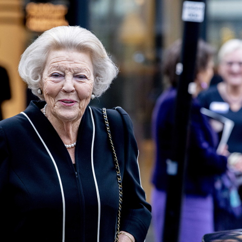 Κορωνοϊός: Θετική διαγνώστηκε η πρώην βασίλισσα της Ολλανδίας Βεατρίκη. Η ανακοίνωση της υπηρεσίας ενημέρωσης.