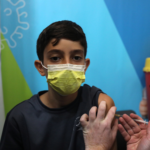 Στις αρχές του 2022 τα εμβόλια για τα παιδιά 5 – 11 ετών