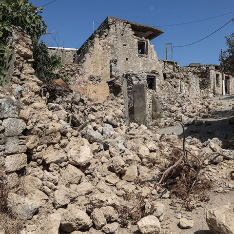 Καταστροφές σε σπίτια μετά τον ισχυρό σεισμό των 5,8 Ρίχτερ στην Κρήτη