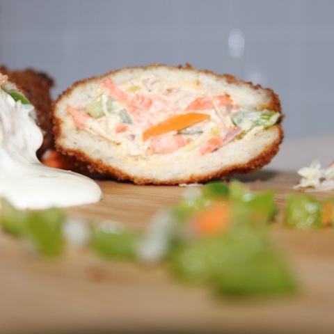 ΕΦΕΤ: Ανακαλεί ρολό κοτόπουλο και κιμά λόγω σαλμονέλας