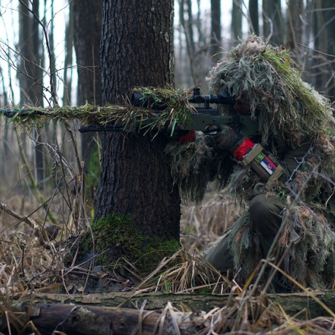 Νέο ρεκόρ πωλήσεων των γιγάντων της βιομηχανίας όπλων