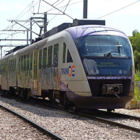 Προαστιακός 