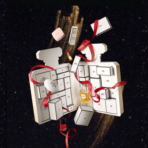 Χαμός στο TikTok με το χριστουγεννιάτικο καλεντάρι της Chanel