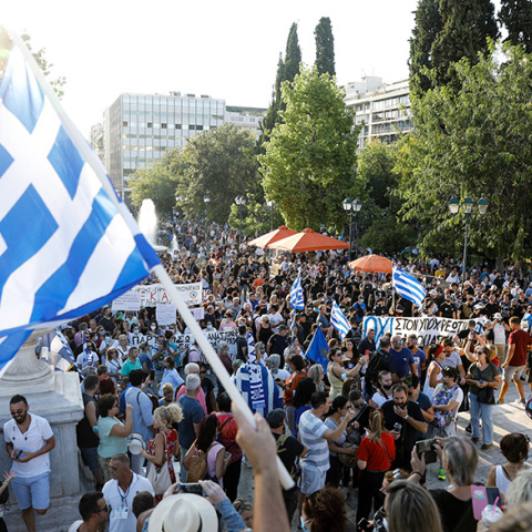 Συγκέντρωση αντιεμβολιαστών στο Σύνταγμα ​