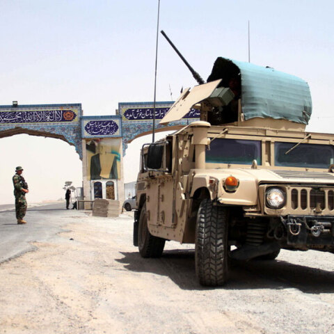 Αμερικανικό Hummer στο Αφγανιστάν στα χέρια των Ταλιμπάν