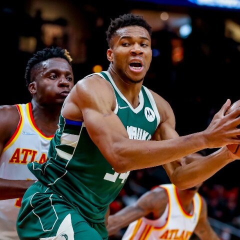 Ο Γιάννης Αντετοκούνμπο