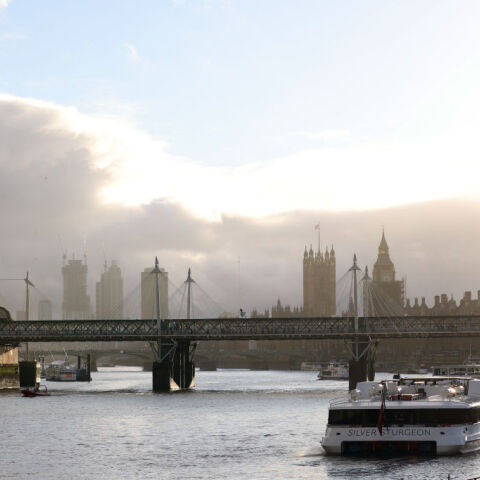 Βρετανία: Ρεκόρ κρουσμάτων από την αρχή της πανδημίας