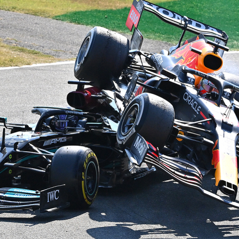 Αντιζηλίες στη Formula 1: Max Verstappen ή Lewis Hamilton;