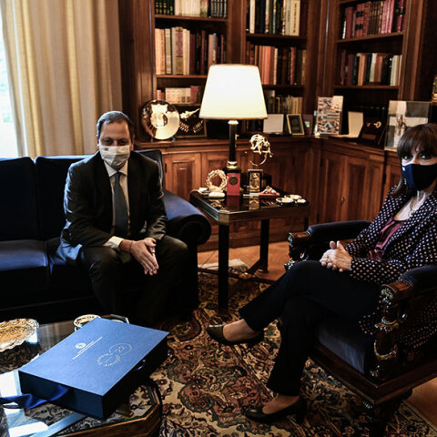 H ΠτΔ Κατερίνα Σακελλαροπούλου με τον υπουργό Αγροτικής Ανάπτυξης Σπήλιο Λιβανό