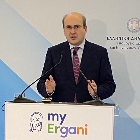 Ο υπουργός Εργασίας και Κοινωνικών Υποθέσεων κ. Κωστής Χατζηδάκης