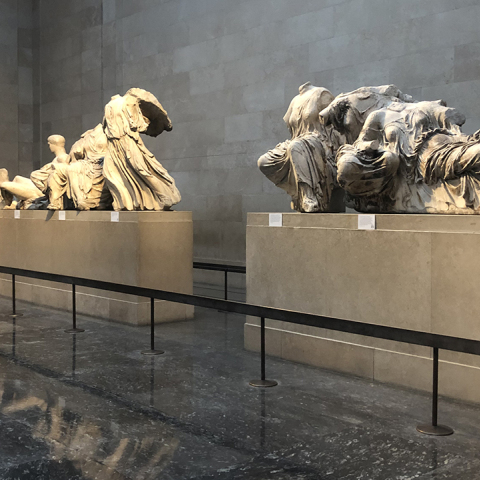 Γλυπτά του Παρθενώνα: άνοιξε ξανά η αίθουσα στο Βρετανικό Μουσείο