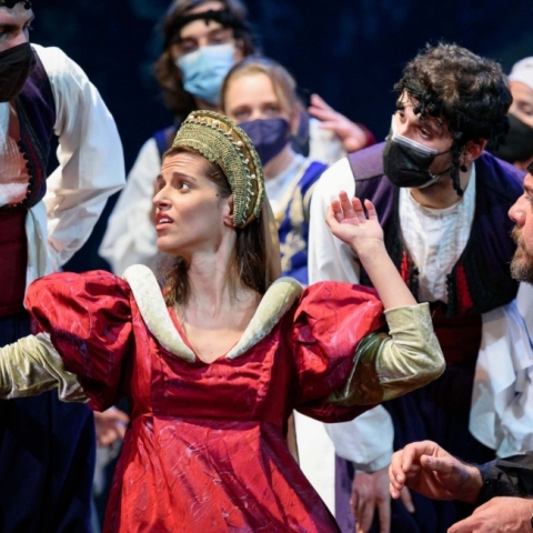 "Η Κρητικοπούλα" στο Ολύμπια, Δημοτικό Μουσικό Θέατρο "Μαρία Κάλλας"