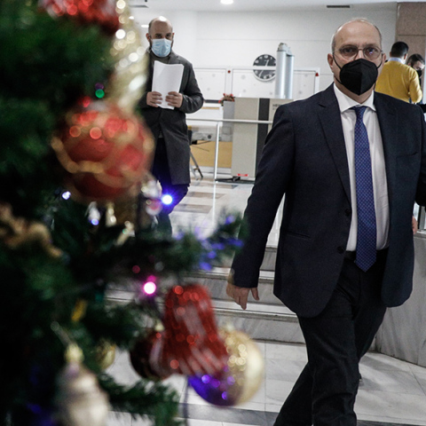 Γιάννης Οικονόμου