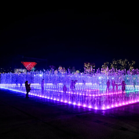 Το εντυπωσιακό συντριβάνι στο Experience Park Ελληνικού