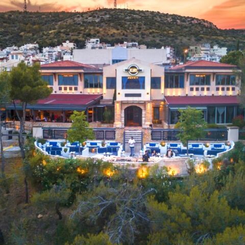 Attalos: ένας νόστιμος παράδεισος με θέα ολόκληρη την πόλη