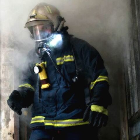 Φωτιά τώρα στο Γκάζι - Νεκρός ένας ηλικιωμένος   