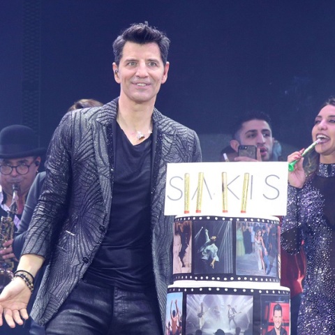 Ο ΣΥΡΙΖΑ καταγγέλλει τον δήμο Αθηναίων για συναυλία του Σάκη Ρουβά χωρίς θεατές και κόστος 215.000.