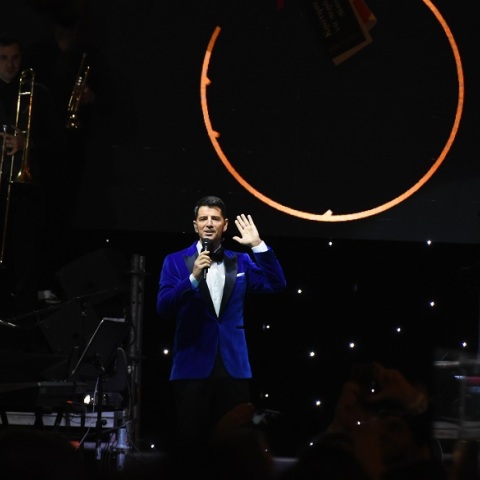 Σάκης Ρουβάς 