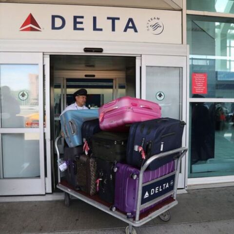 ΗΠΑ: United και Delta ακυρώνουν πάνω από 200 πτήσεις παραμονή Χριστουγέννω