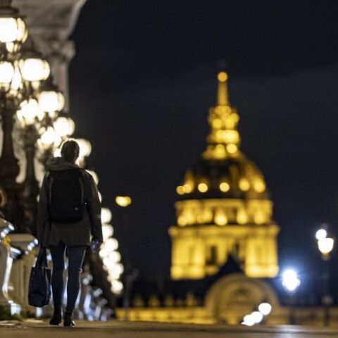 Γαλλία: Ρεκόρ πανδημίας με 104.611 ημερήσια κρούσματα