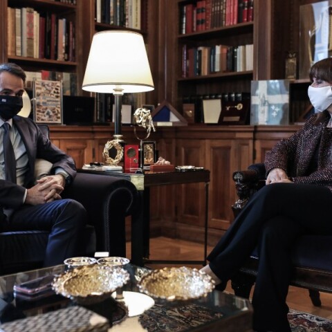 Ο Κυριάκος Μητσοτάκης και η Κατερίνα Σακελλαροπούλου