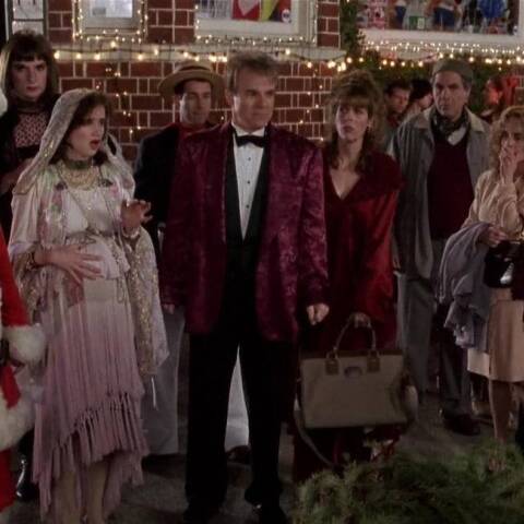 «Στα Πρόθυρα της Τρέλας (Mixed Nuts)» της Νόρα Έφρον