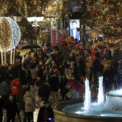 Μετάλλαξη Όμικρον: Ραγδαία η αύξηση στην Ελλάδα