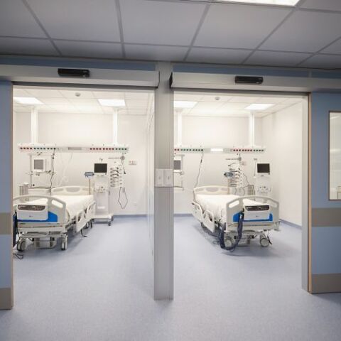 Λαμία: Ζευγάρι πέθανε από κορωνοϊό μέσα σε 14 ημέρες κι άφησε πίσω τρία παιδιά