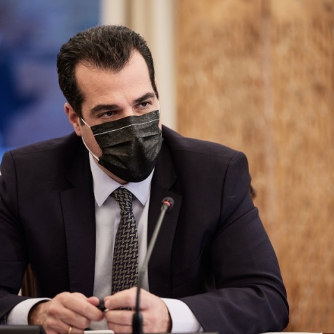 Θάνος Πλεύρης για Πολάκη