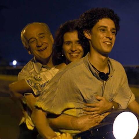 Το χέρι του θεού: Η ταινία του Sorrentino στο Netflix