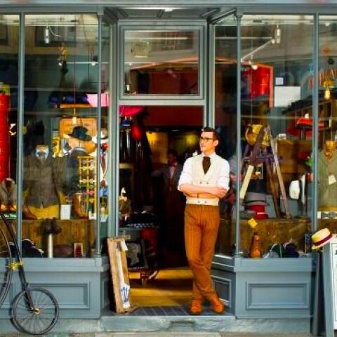 Φυσικό κατάστημα