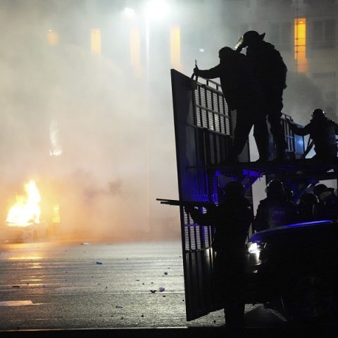 Καζακστάν: Τη βοήθεια της Ρωσίας ζητά ο πρόεδρος Τοκάγεφ για να αντιμετωπίσει την "τρομοκρατική απειλή"	